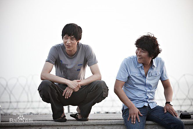 最新姜栋元(Kang Dong Won、カン ドンウォン)在《义兄弟》(2010)中的壁纸