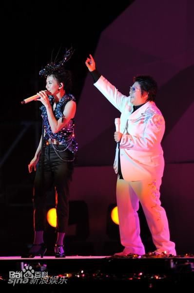 韩红(Han Hong)演出照2生活照相册