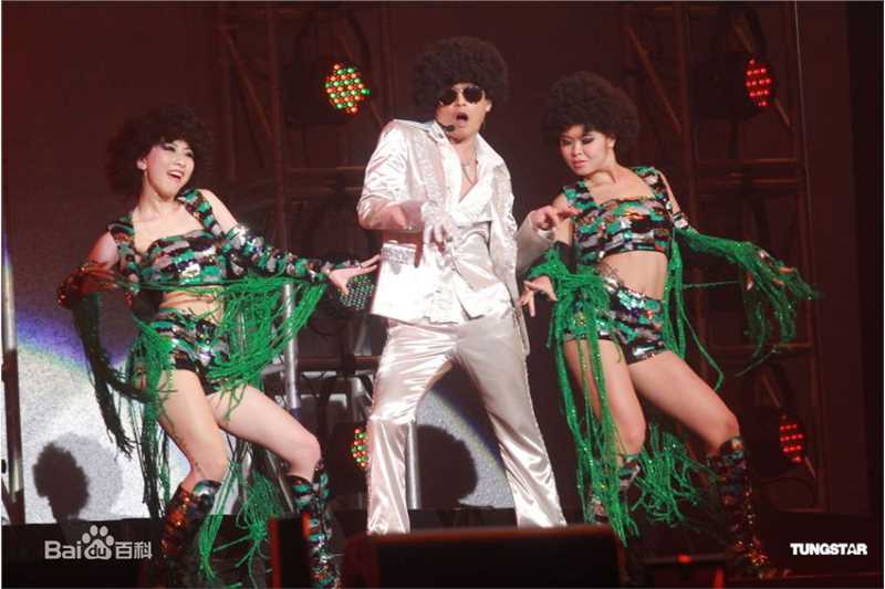 最新侧田(Justin Lo)精彩图册