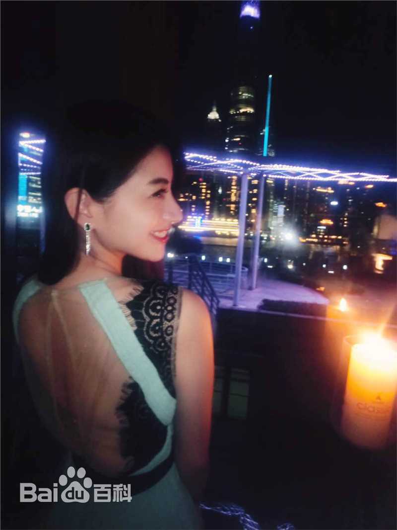 杨青倩(Lena)生活照图册