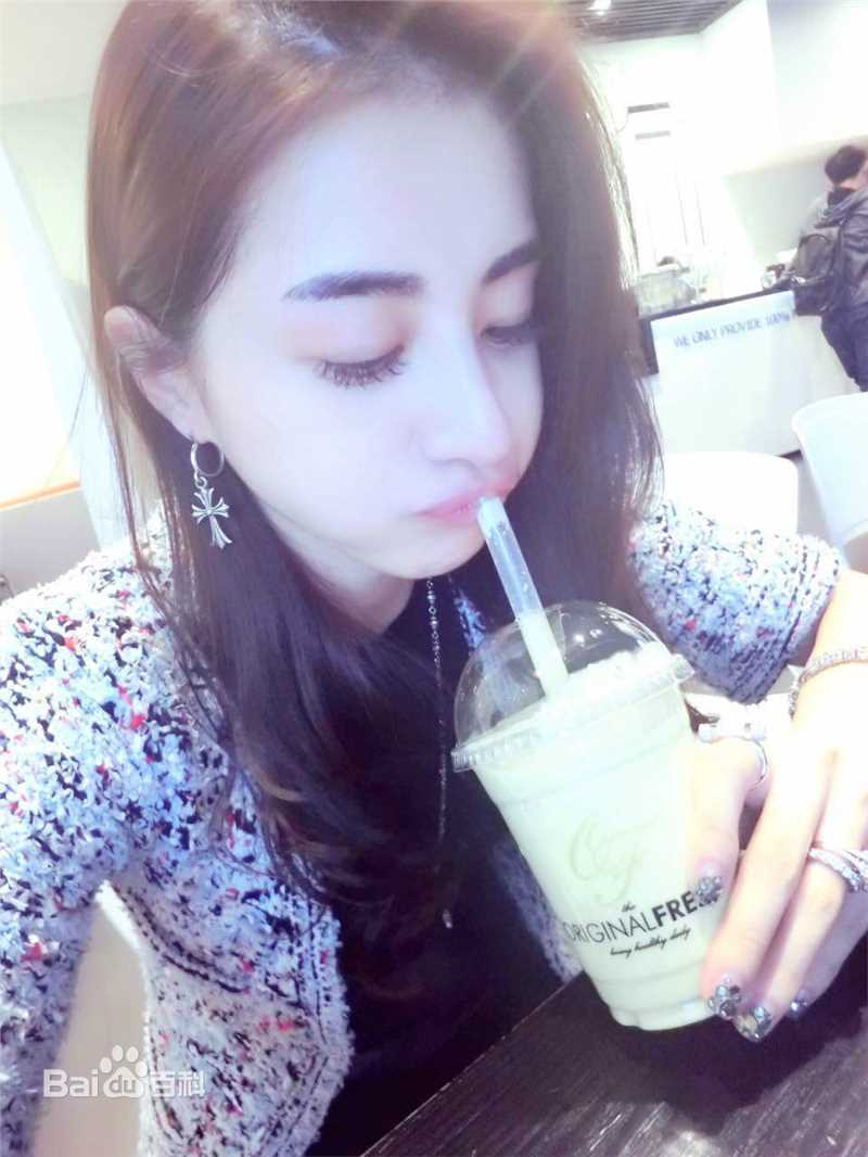 杨青倩(Lena)生活照图册