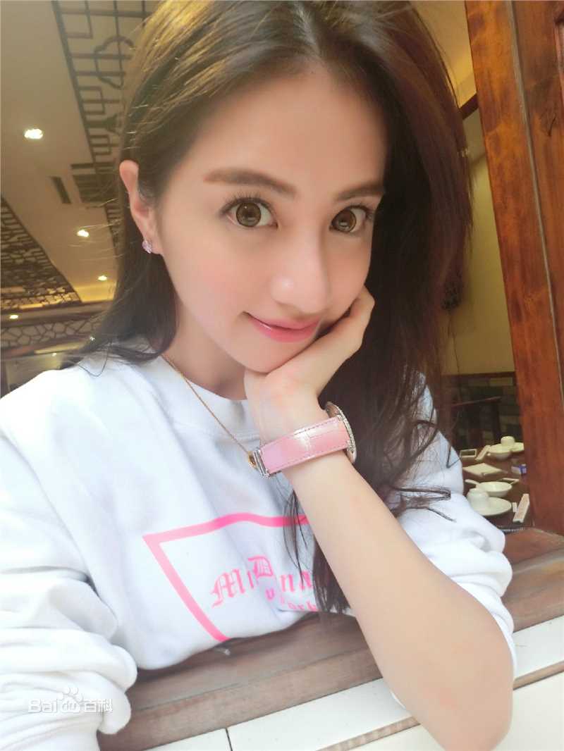 杨青倩(Lena)生活照图册