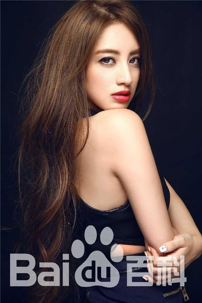 杨青倩(Lena)工作照1性感图片图集