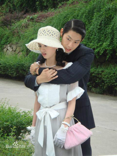 杨青倩(Lena)工作照1性感图片图集