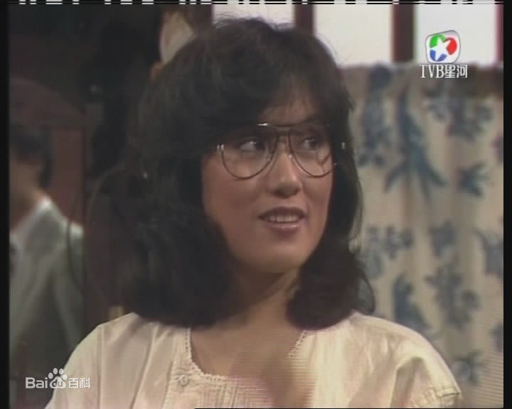 黄造时(Marian Huang chow she)信是有缘—商芷枚素颜照壁纸