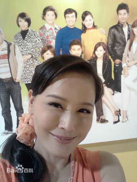 最全岳虹(汉族)素颜照