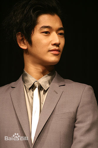 瑛太(Eita、Nagayama Eita、えいた、ながやま えいた)前后照片