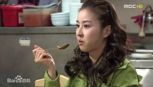 韩惠珍(Han Hye Jin)《加油!金顺》最新剧照