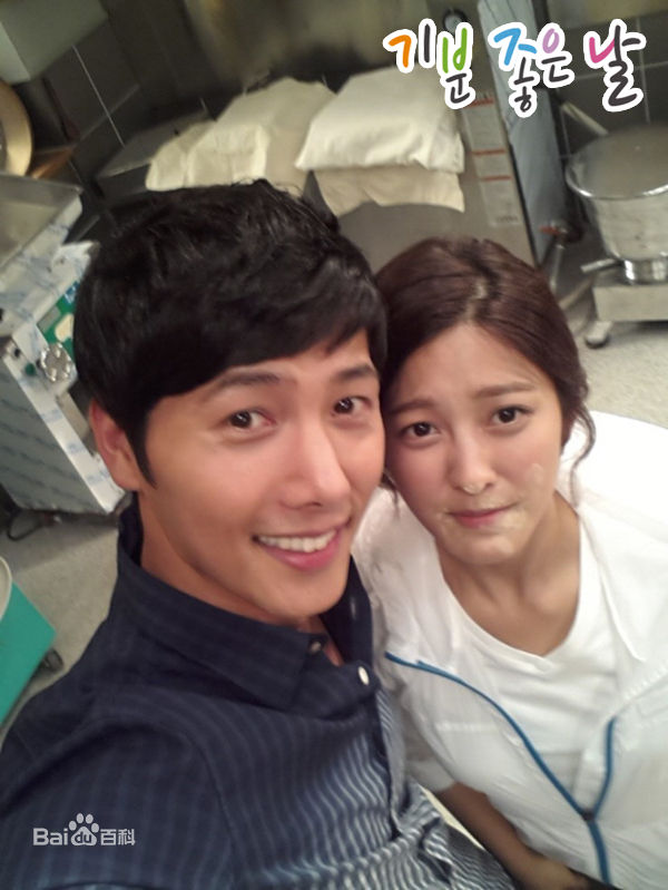 李尚禹(,Lee Sang Woo,イ·サンウ)心情好的日子壁纸壁纸