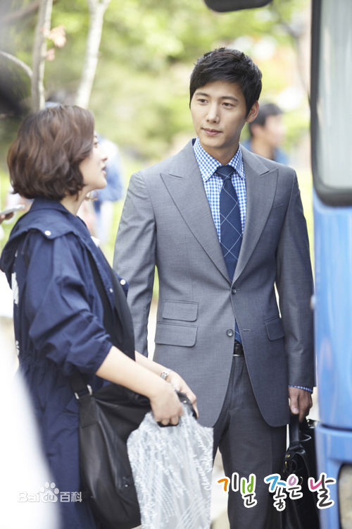 李尚禹(,Lee Sang Woo,イ·サンウ)心情好的日子壁纸壁纸