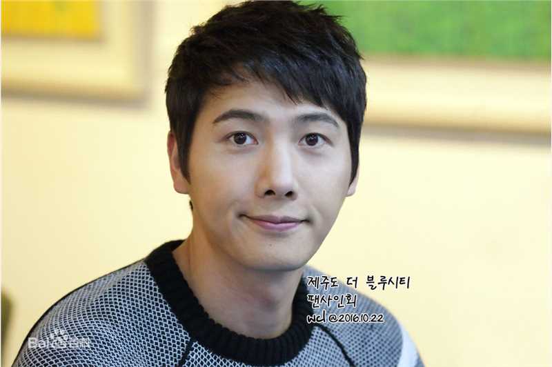 李尚禹(,Lee Sang Woo,イ·サンウ)BLUE CITY 代言壁纸壁纸