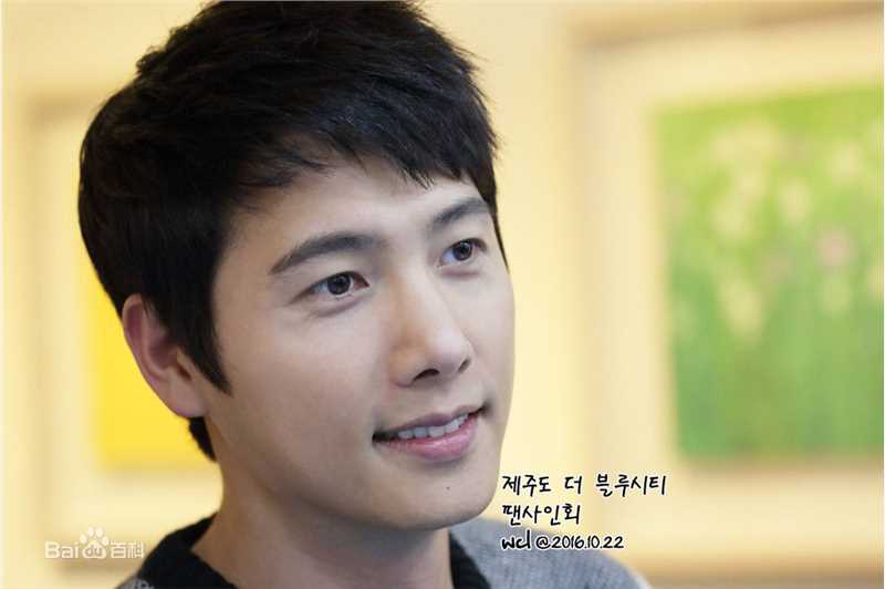 李尚禹(,Lee Sang Woo,イ·サンウ)BLUE CITY 代言壁纸壁纸