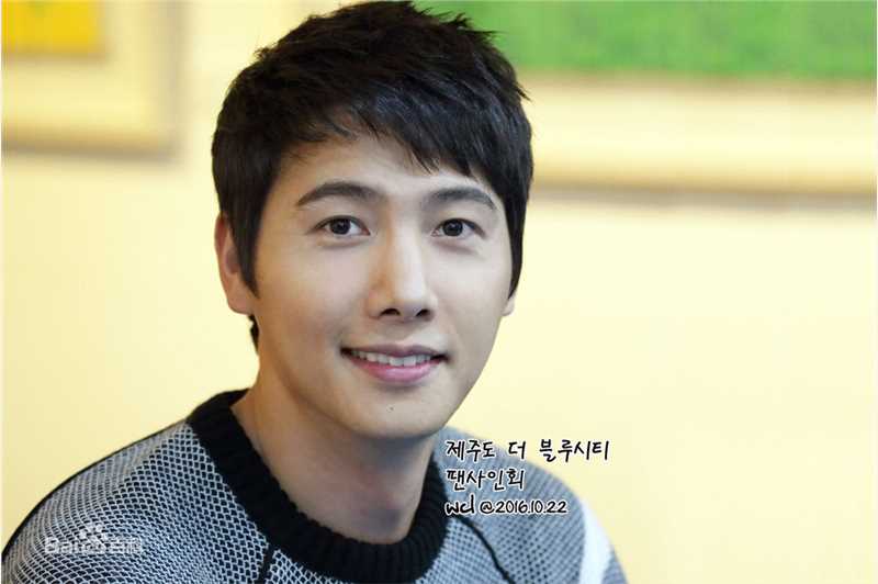 李尚禹(,Lee Sang Woo,イ·サンウ)BLUE CITY 代言壁纸壁纸