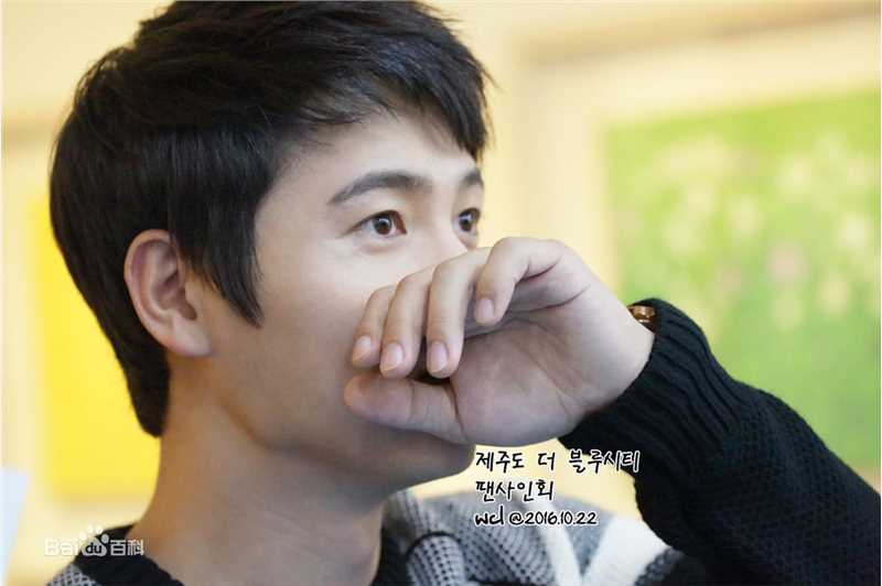 李尚禹(,Lee Sang Woo,イ·サンウ)BLUE CITY 代言壁纸壁纸