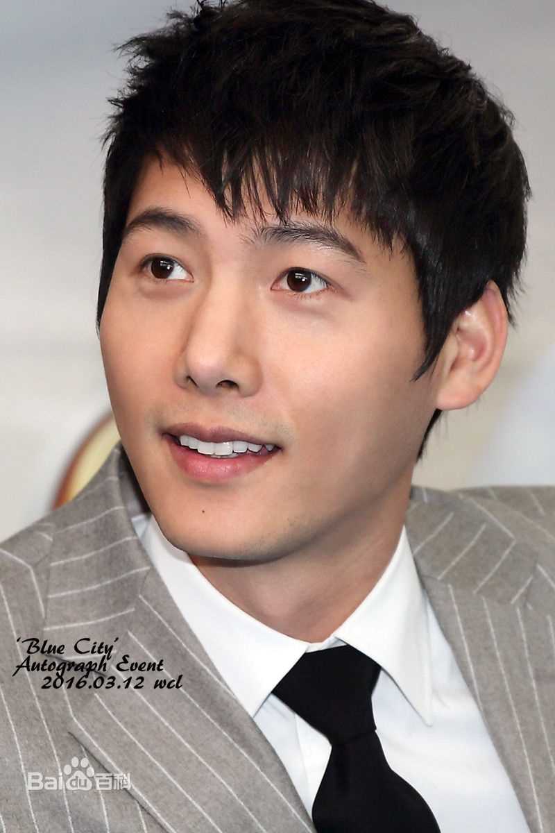 李尚禹(,Lee Sang Woo,イ·サンウ)BLUE CITY 代言壁纸壁纸