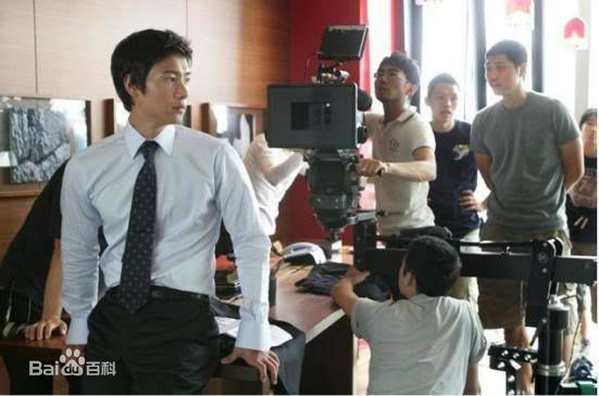 李尚禹(,Lee Sang Woo,イ·サンウ)顶楼的大象图册