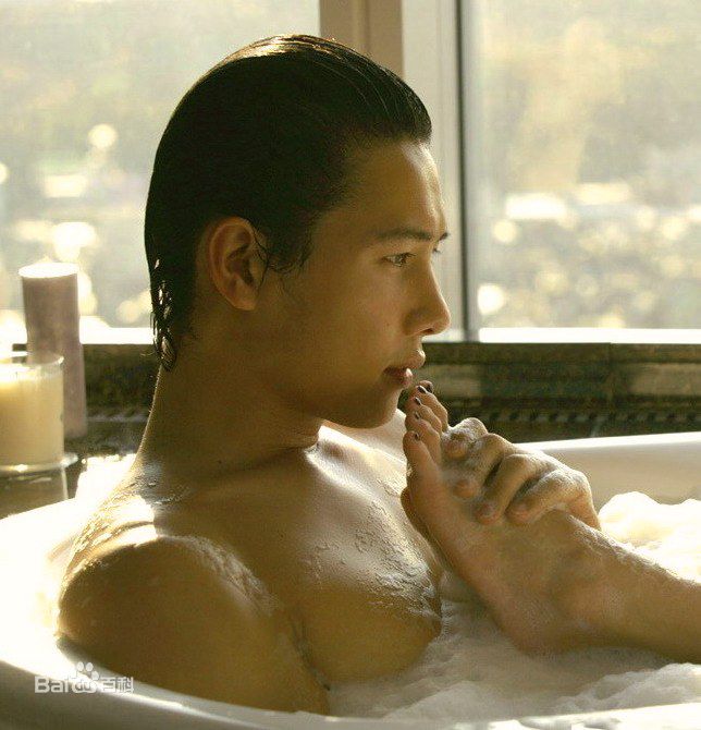 李尚禹(,Lee Sang Woo,イ·サンウ)顶楼的大象图册