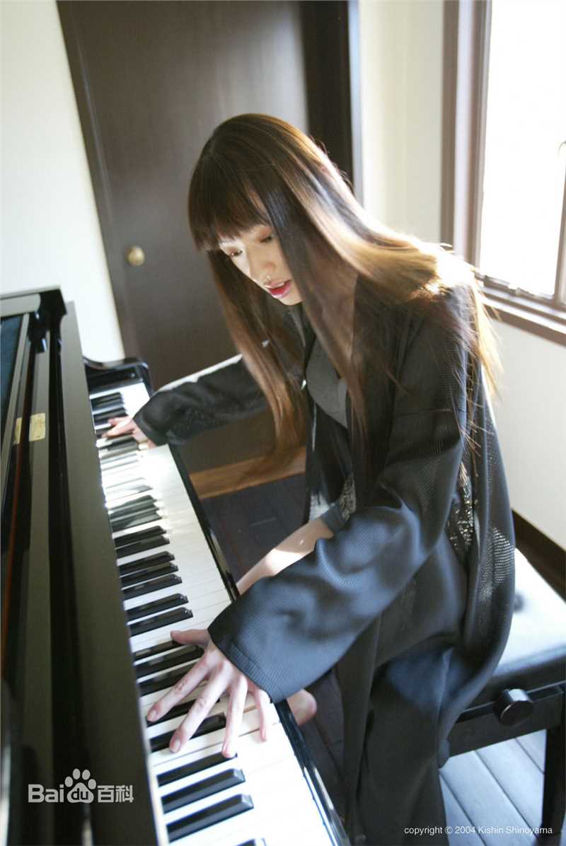 栗山千明(Chiaki Kuriyama/Queen Bee)最新个人壁纸