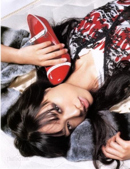 栗山千明(Chiaki Kuriyama/Queen Bee)最新个人壁纸