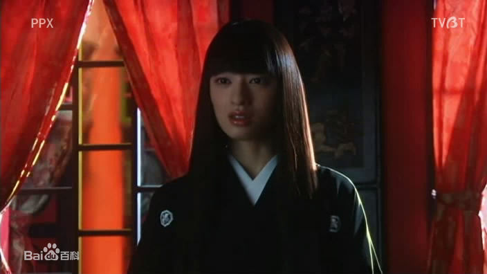 栗山千明(Chiaki Kuriyama/Queen Bee)在女王蜂中的剧照