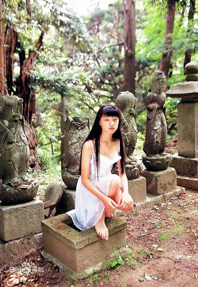 高清栗山千明(Chiaki Kuriyama/Queen Bee)精彩图册