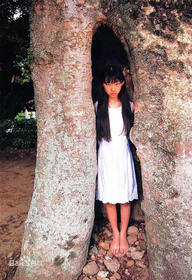 高清栗山千明(Chiaki Kuriyama/Queen Bee)精彩图册