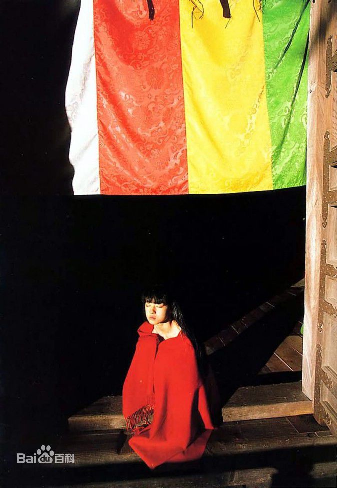 高清栗山千明(Chiaki Kuriyama/Queen Bee)精彩图册