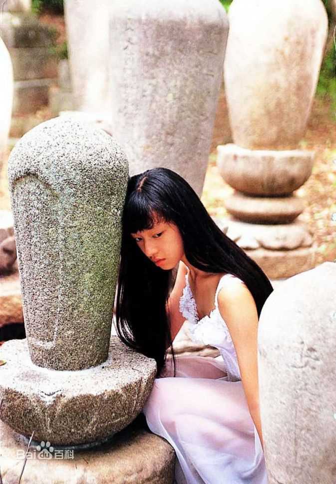 高清栗山千明(Chiaki Kuriyama/Queen Bee)精彩图册