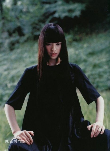 最新栗山千明(Chiaki Kuriyama/Queen Bee)精彩图册