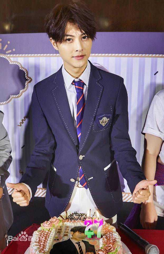 邱胜翊(Prince)微博更新3生活照