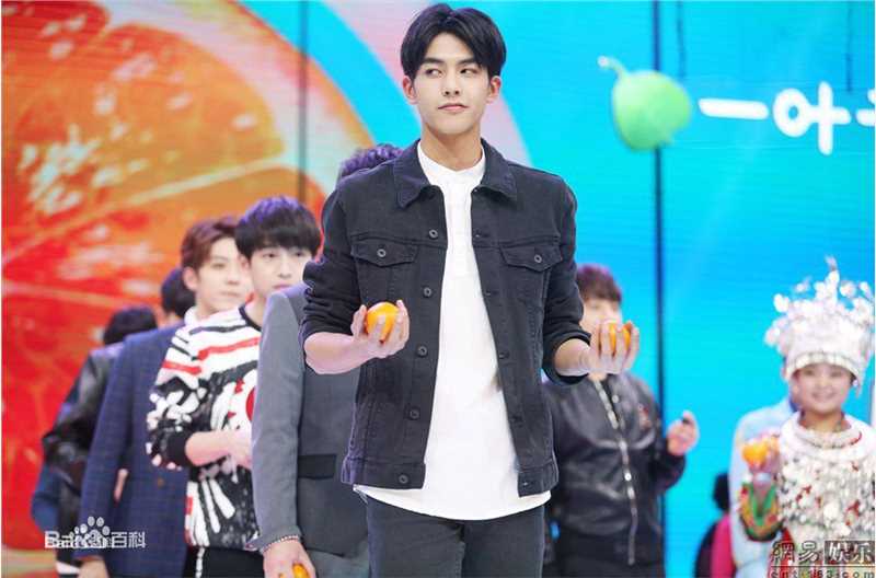 宋威龙(Song Weilong)在《天天向上》中的