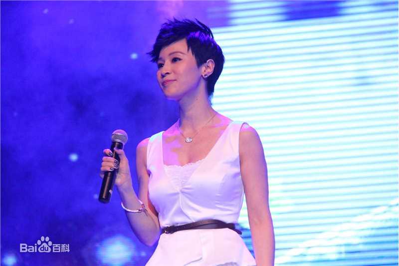 石筱群活动现场花絮前后照片