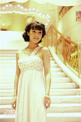 最全石筱群素颜照