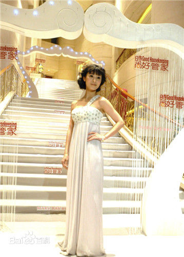 最全石筱群素颜照