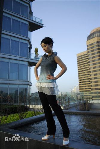 最全石筱群素颜照