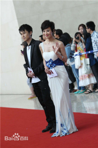 最全石筱群素颜照