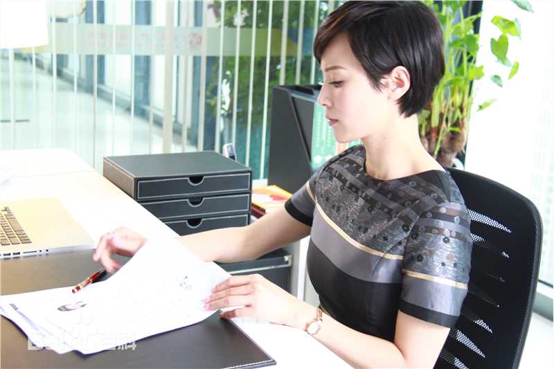 石筱群《旋风少女》最全剧照