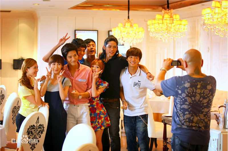 尹施允(,Yun Si Yun,ユン シユン,Yoon Si Yoon)幸福的面条 最新剧照