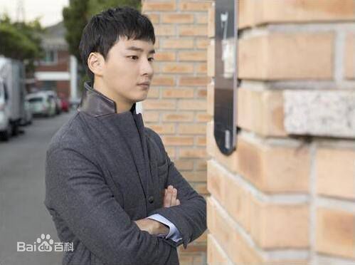 尹施允(,Yun Si Yun,ユン シユン,Yoon Si Yoon)总理和我-姜仁浩 最全剧照