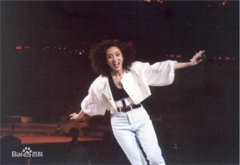 梅艳芳(Anita Mui,アニタ ·ムイ)1990年夏日耀光华演唱会前后照片