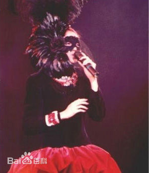 梅艳芳(Anita Mui,アニタ ·ムイ)1987-1988年再展光华演唱会前后照片