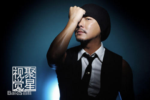 张卫健(Dicky Cheung)时尚生活照壁纸壁纸