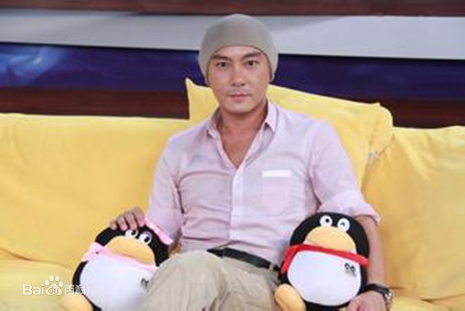 张卫健(Dicky Cheung)时尚生活照壁纸壁纸