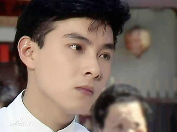 张卫健(Dicky Cheung)青年时期素颜照相册