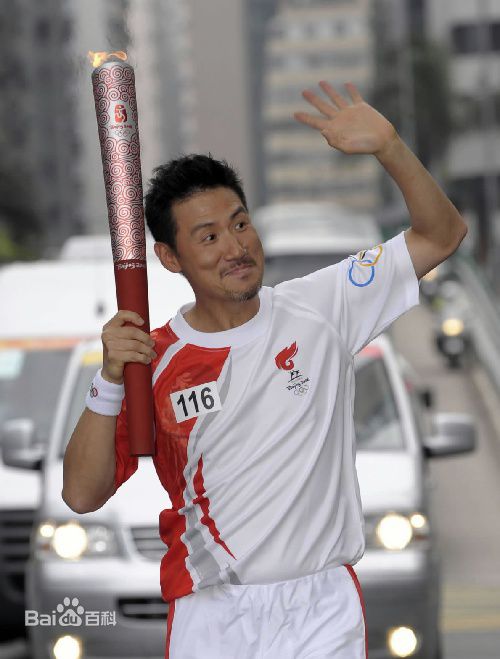 张学友(Jacky Cheung)火炬手壁纸壁纸