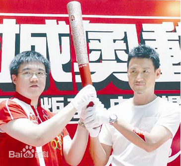 张学友(Jacky Cheung)火炬手壁纸壁纸