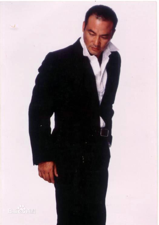 任达华(Simon Yam或Yam Tat-wah)