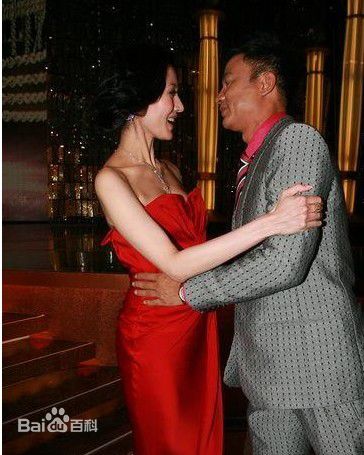 任达华(Simon Yam或Yam Tat-wah)与琦琦图册