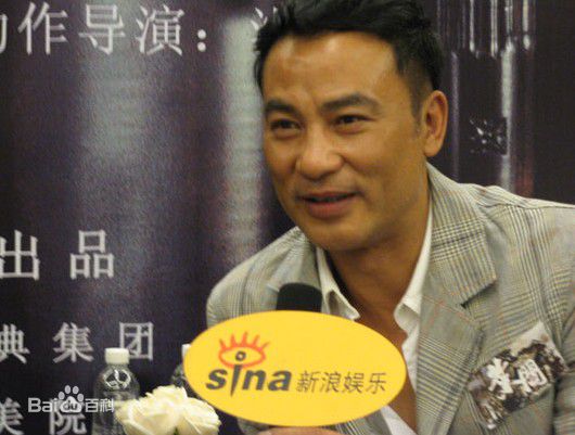 任达华(Simon Yam或Yam Tat-wah)与琦琦图册