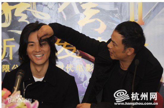 任达华(Simon Yam或Yam Tat-wah)与琦琦图册